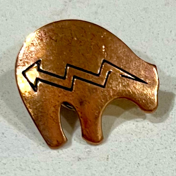 Vintage Native American Solid Copper Spirit Bear Lapel Tack Pin 22$